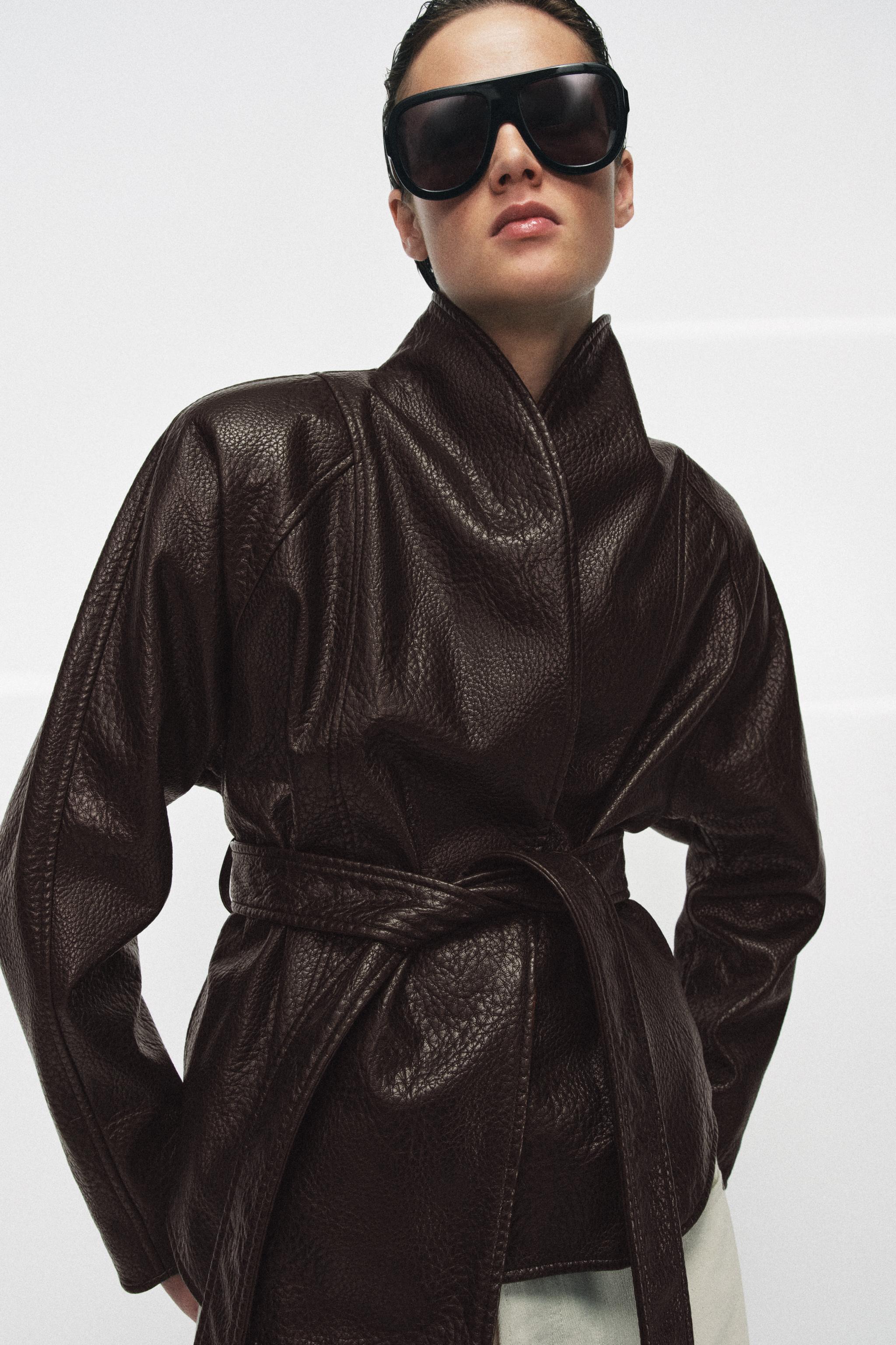 BLOUSON MATIÈRE SYNTHÉTIQUE AVEC CEINTURE ZW COLLECTION